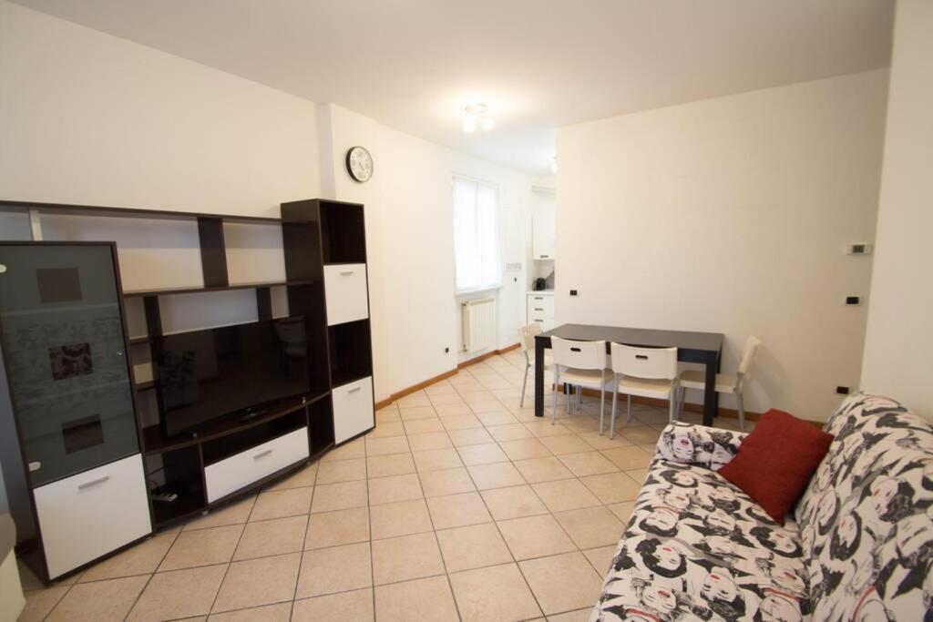 Appartamento Ristrutturato Con Terrazzo Варацце Экстерьер фото