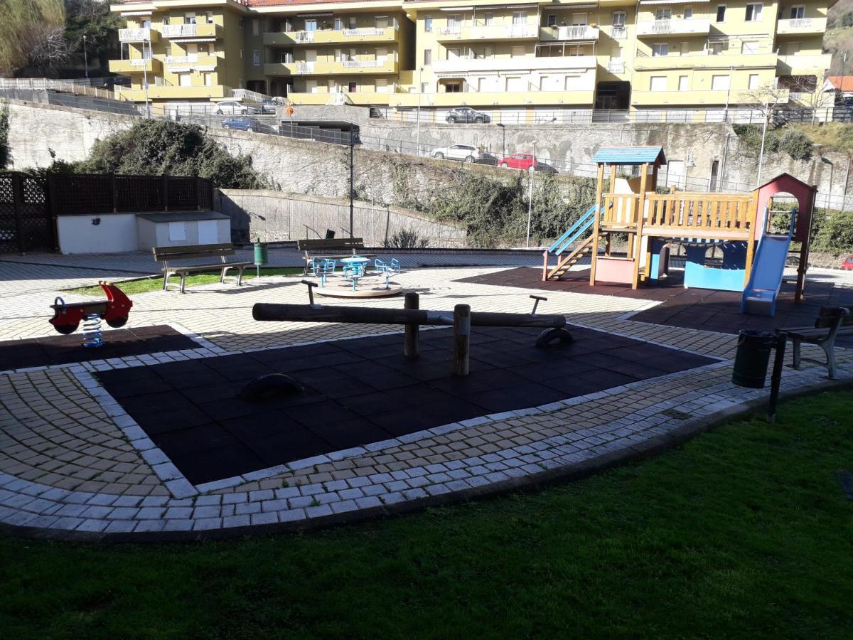 Appartamento Ristrutturato Con Terrazzo Варацце Экстерьер фото
